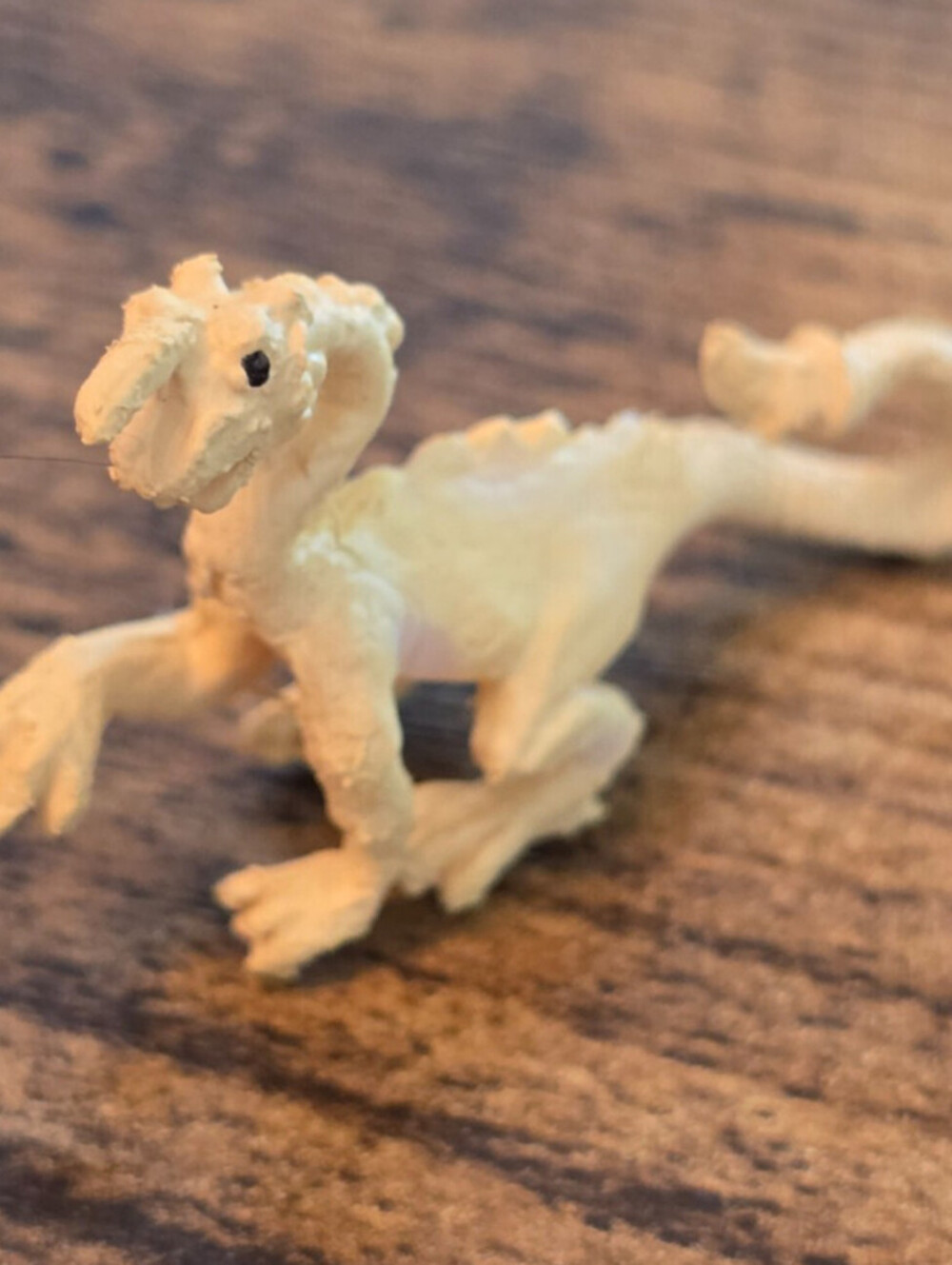 Safari Ltd Good Luck Mini dragon figurine - Picture 1 of 4